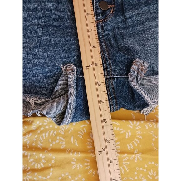 Universal Thread Distressed Denim Shorts Womens 2/26R Casual Style - Picture 11 of 12